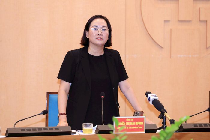 Phó Giám đốc Sở Văn hóa và Thể thao Hà Nội Nguyễn Thị Mai Hương trả lời câu hỏi của phóng viên tại họp báo. Ảnh: PV