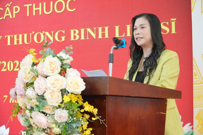Phó Chủ tịch UBND phường Định Công Nguyễn Thị Thu Hương phát biểu tại chương trình. Ảnh: Huy Hoàng