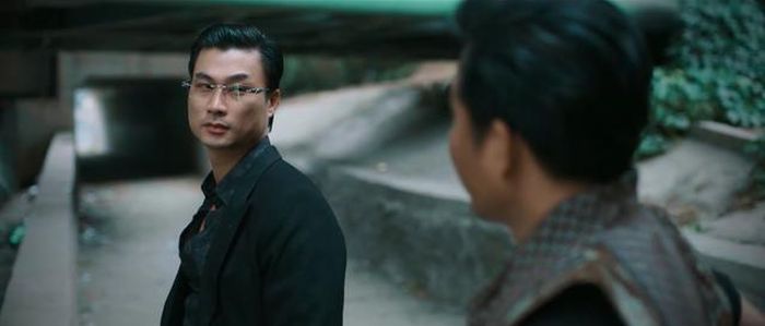 Cương đen thẳng thừng buông những lời phũ phàng với Tiến Lẩu. Ảnh VTV