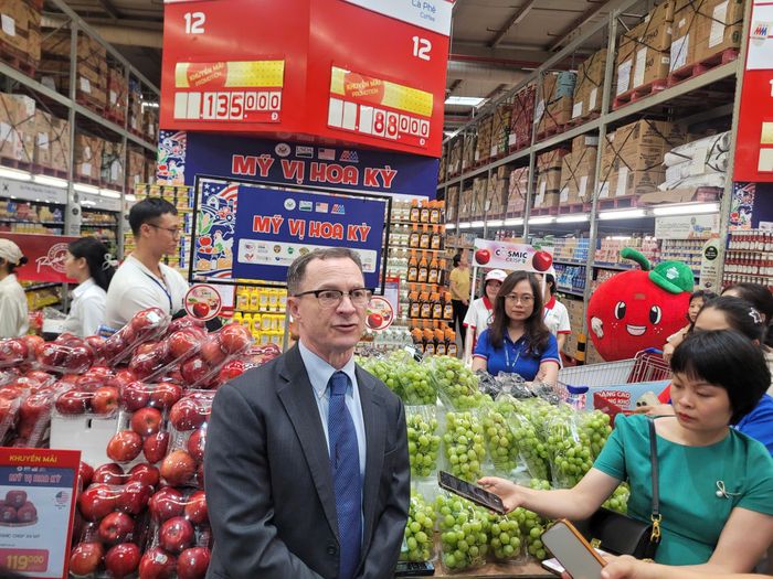 Ông Ralph Bean, Tham tán Nông nghiệp tại Đại sứ quán Mỹ ở Hà Nội cho biết, chiến dịch thể hiện cam kết của USDA trong việc đưa các sản phẩm nông nghiệp Mỹ an toàn, chất lượng cao đến gần hơn với người tiêu dùng Việt Nam, đồng thời tiếp tục củng cố quan hệ thương mại nông nghiệp giữa hai quốc gia.