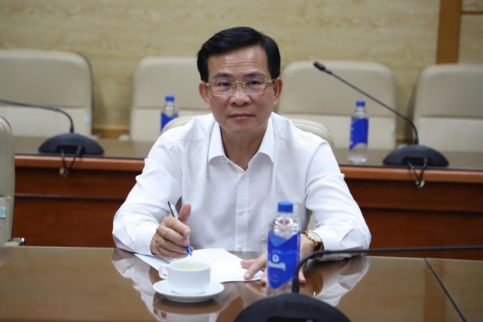 Chủ tịch UBND tỉnh Lâm Đồng Hồ Văn Mười phát biểu.
