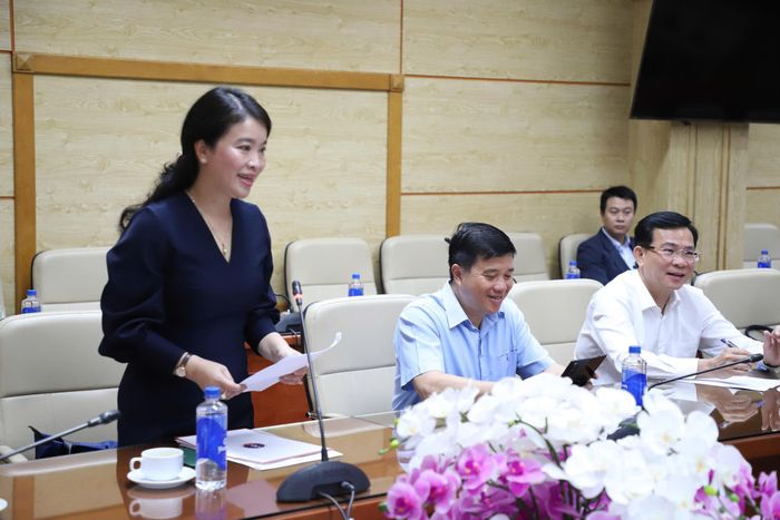 Giám đốc Sở Y tế Lâm Đồng Huỳnh Thị Phương Duyên phát biểu.
