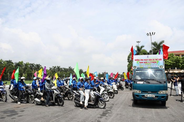 Tuổi trẻ Hưng Yên mit tinh hưởng ứng Ngày Dân số thế giới.