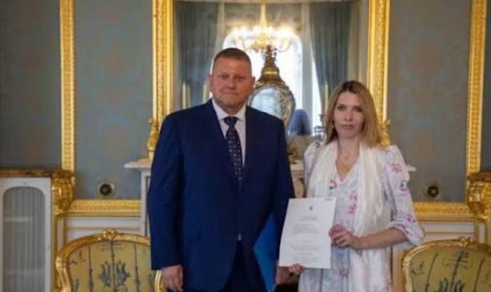 Dù vậy, cựu Tổng tư lệnh Ukraine cho rằng các chiến dịch tấn công tầm xa vẫn có thể giúp Kiev cải thiện vị thế trong các cuộc đàm phán tương lai.