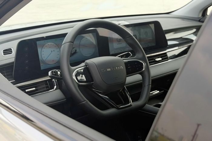  Omoda C6 sở hữu không gian cabin hiện đại. Ảnh: Đan Thanh. 