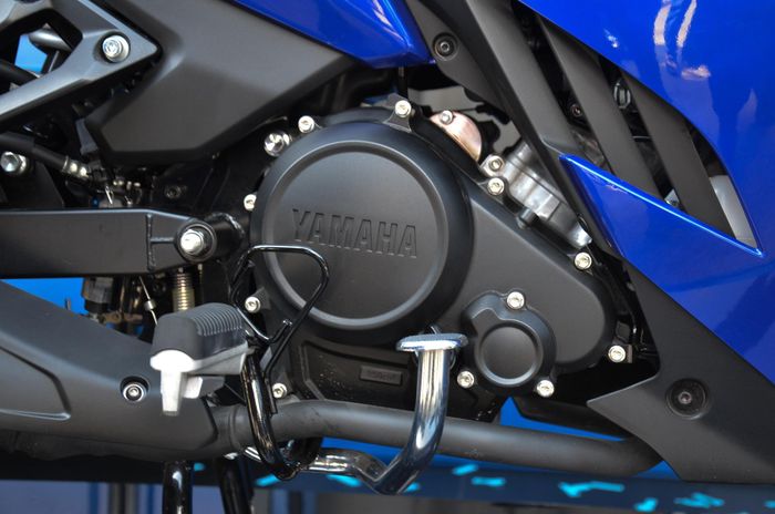  Yamaha Exciter 155 được trang bị động cơ xy-lanh đơn, dung tích 155,1 cc, làm mát bằng chất lỏng, tích hợp van biến thiên VVA với tỷ số nén 11.6:1, sản sinh công suất tối đa 18,25 mã lực tại 9.500 vòng/phút, mô-men xoắn cực đại 14,4 Nm tại 8.500 vòng/phút. 