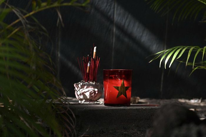  Đại tướng Nguyễn Trọng Nghĩa động viên cán bộ, chiến sĩ cùng các lực lượng đang ngày đêm làm nhiệm vụ tìm kiếm, quy tập hài cốt tại công viên Lê Thị Riêng. Nơi này được xác định có nhiều dấu hiệu liên quan đến các rãnh mộ tập thể sau Tết Mậu Thân 1968. Việc liên tiếp phát hiện thêm hài cốt và di vật trong những ngày gần đây tiếp tục củng cố cơ sở cho công tác tìm kiếm, mở ra hy vọng đưa các Anh hùng liệt sĩ trở về với đồng đội và gia đình. 