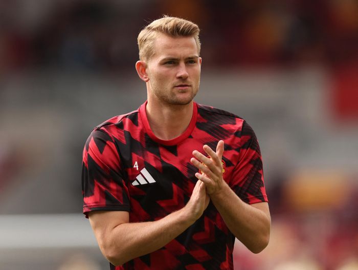 Matthijs de Ligt trở lại tập luyện sau thời gian dính chấn thương.