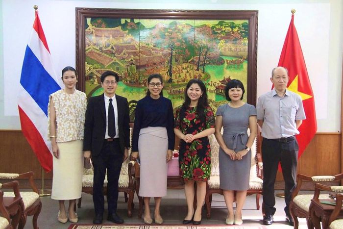 Hai bên thống nhất thúc đẩy các hoạt động hợp tác VHTTDL nhân kỷ niệm 50 năm thiết lập quan hệ ngoại giao Việt Nam - Thái Lan