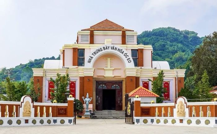 Nhà trưng bày Văn hóa Óc Eo tại xã Óc Eo tỉnh An Giang