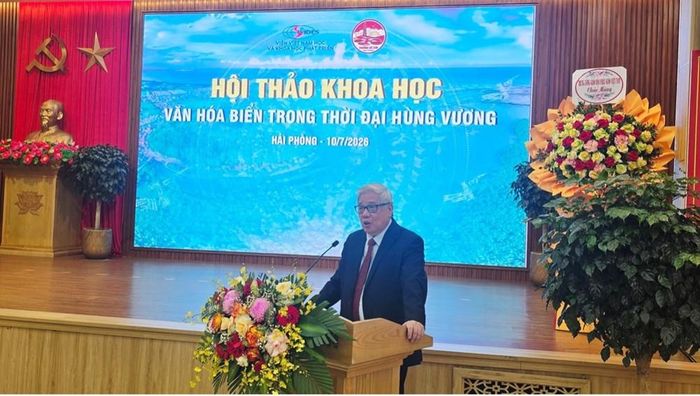 GS.TSKH Vũ Minh Giang – Đại học Quốc gia Hà Nội phát biểu tại chương trình. Ảnh Vĩnh Quân