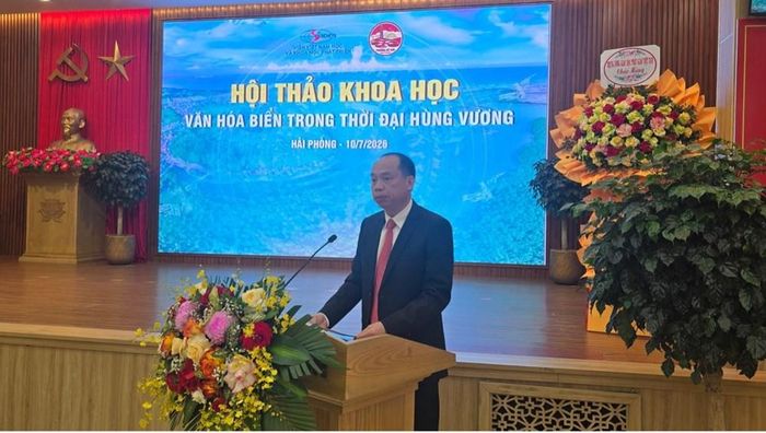 Bí thư phường Đồ Sơn Lê Quốc Tiến phát biểu tại Hội thảo