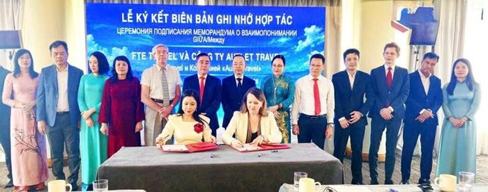 Doanh nghiệp du lịch Quảng Ninh ký kết biên bản ghi nhớ hợp tác với Công ty Autlet