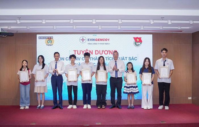 Vinh danh con CBCNV EVNGECO1 đạt Giải Quốc gia và giải Nhất Tỉnh, Thành phố năm học 2025 - 2026