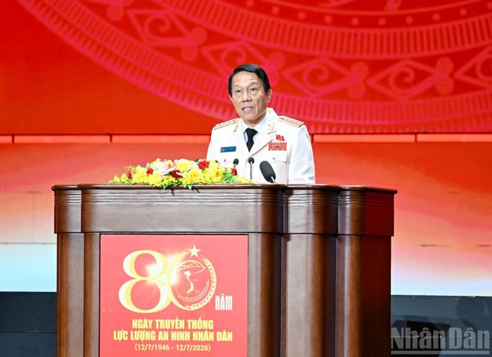 Đại tướng Lương Tam Quang, Ủy viên Bộ Chính trị, Bí thư Đảng ủy Công an Trung ương, Bộ trưởng Công an phát biểu tại Lễ kỷ niệm.