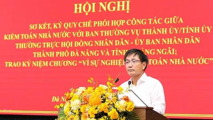 Phó Chủ tịch Ủy ban nhân dân tỉnh Quảng Ngãi Nguyễn Ngọc Sâm phát biểu.