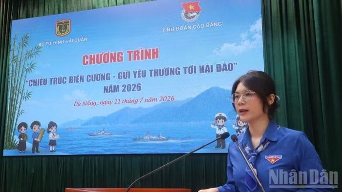 Đồng chí Nguyễn Thị Hương Nhung, Ủy viên Ban chấp hành Trung ương Đoàn, Phó Chủ tịch Ủy ban Mặt trận tổ quốc Việt Nam tỉnh, Bí thư Tỉnh Đoàn Cao Bằng phát biểu tại chương trình.