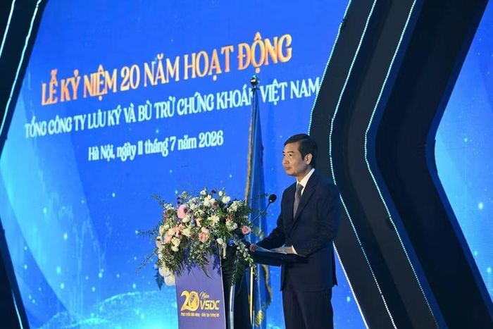 Thứ trưởng Bộ Tài chính Tạ Anh Tuấn khẳng định, sau 2 thập kỷ xây dựng và phát triển, cùng với sự phát triển của thị trường, hoạt động của VSDC đã giữ vai trò thiết yếu và có đóng góp quan trọng cho sự phát triển của thị trường chứng khoán Việt Nam.
