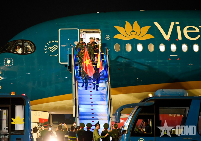 Đoàn Việt Nam đã hoàn thành nhiệm vụ tham gia khắc phục hậu quả động đất tại Venezuela.