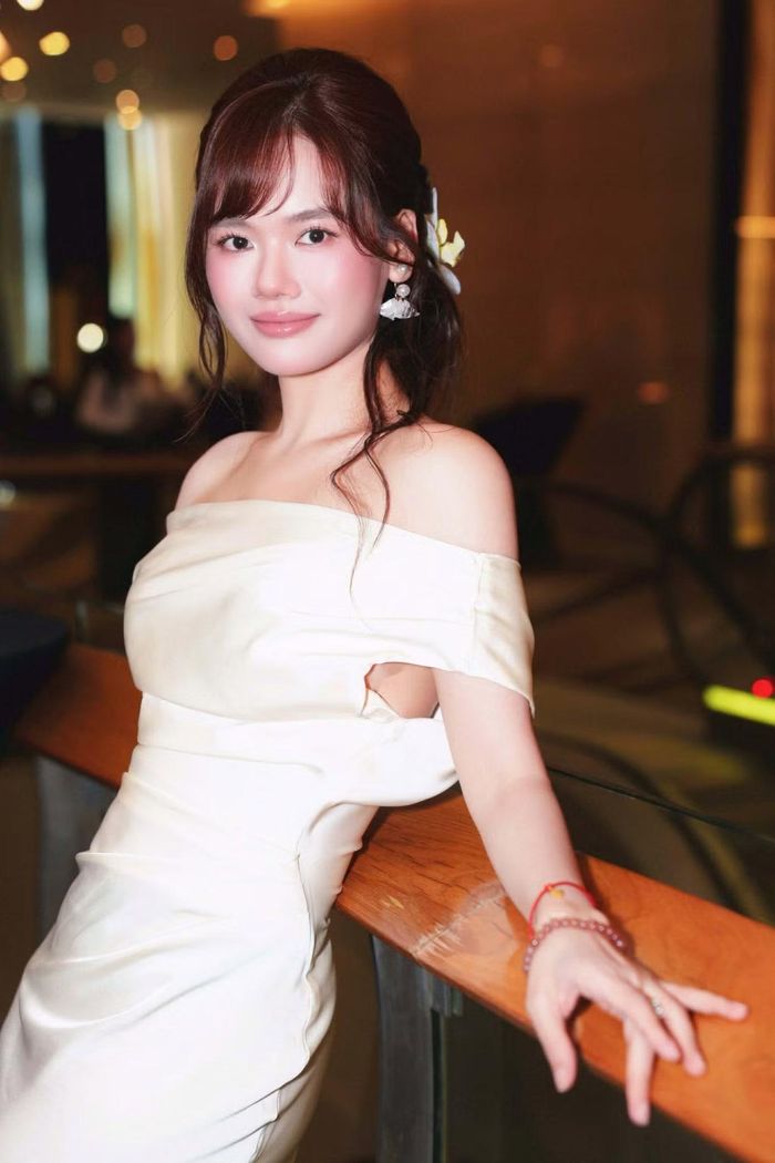 Nhìn vào thế hệ diễn viên trẻ Gen Z và Alpha hiện tại, Hoàng Phương Thảo không giấu được sự ngưỡng mộ trước năng lực và sự nhạy bén của các bạn.