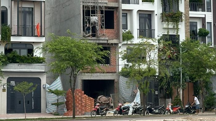 Một công trình xây dựng tại khu phố 47, phường Thới An, TPHCM. Ảnh: THANH HIỀN