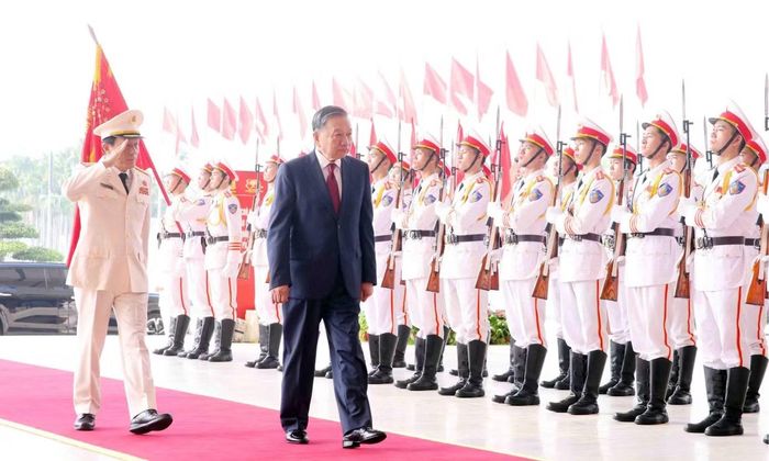 Lễ Kỷ niệm 80 năm Ngày truyền thống lực lượng An ninh nhân dân là sự kiện chính trị có ý nghĩa quan trọng nhằm ôn lại chặng đường vẻ vang 80 năm xây dựng, chiến đấu và trưởng thành của lực lượng An ninh nhân dân anh hùng; tri ân và tôn vinh các thế hệ cán bộ, chiến sĩ lực lượng An ninh nhân dân qua các thời kỳ.