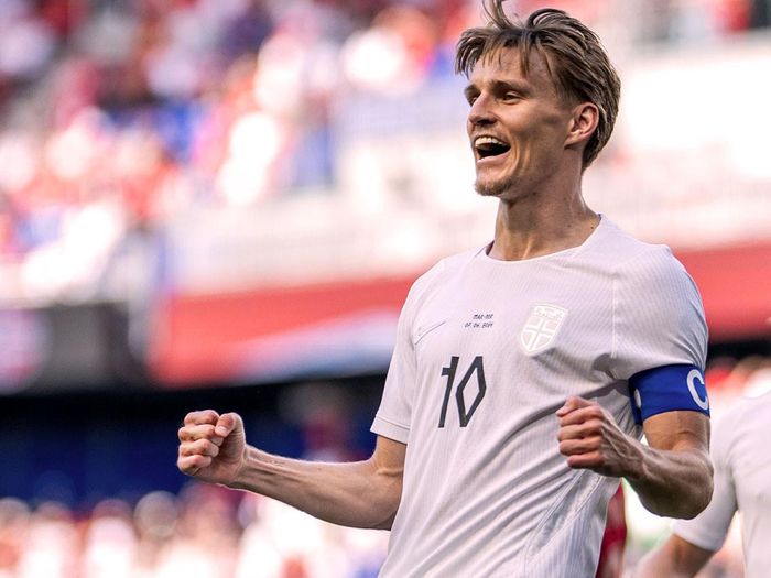 Odegaard sẽ chống lại nhiều đồng đội Arsenal. Ảnh: NFF