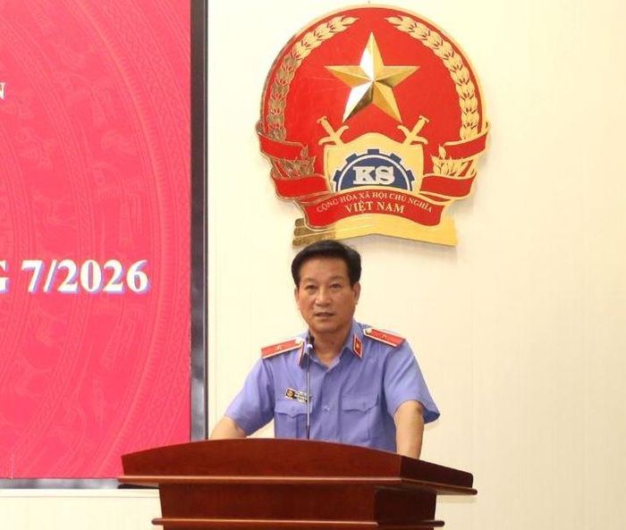  Đồng chí Nguyễn Hoàng Dương, Viện trưởng VKSND tỉnh phát biểu chỉ đạo Hội nghị.