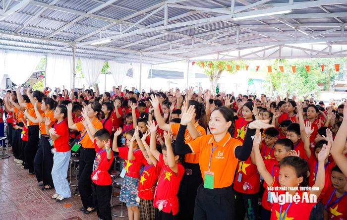 Trại hè "Nâng cánh ước mơ" được thiết kế với nhiều nội dung phong phú như sân chơi kỹ năng, trò chơi vận động, giao lưu văn nghệ. Ảnh: TL