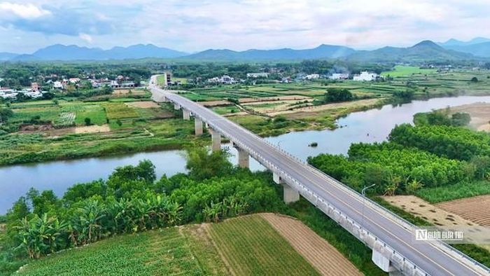 Công trình không chỉ kết nối hai xã Bình Minh và Bình Chương mà còn góp phần hình thành trục giao thông bắc - nam kết nối với tuyến đông - tây của tỉnh, tạo động lực phát triển kinh tế - xã hội khu vực phía tây bắc Quảng Ngãi. Đặc biệt, cây cầu giúp người dân vùng thường xuyên ngập lụt, chia cắt trong mùa mưa lũ đi lại an toàn hơn, đồng thời tạo điều kiện thuận lợi cho công tác cứu hộ, cứu nạn khi xảy ra thiên tai.