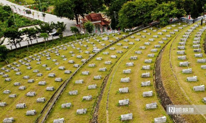 Quá trình thực hiện sẽ làm đến đâu gọn đến đó, đồng thời hoàn trả nguyên trạng phần mộ ngay sau khi lấy mẫu.