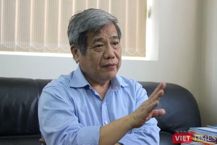 GS.TSKH.NGND Vũ Minh Giang cho rằng việc xử lý vụ việc tại điểm thi THPT Chuyên Tuyên Quang cần tuân thủ đúng quy chế hiện hành.