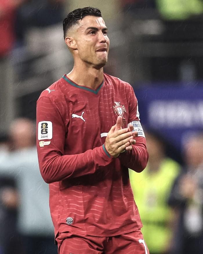 Ronaldo đã chia tay World Cup. Ảnh: FIFA