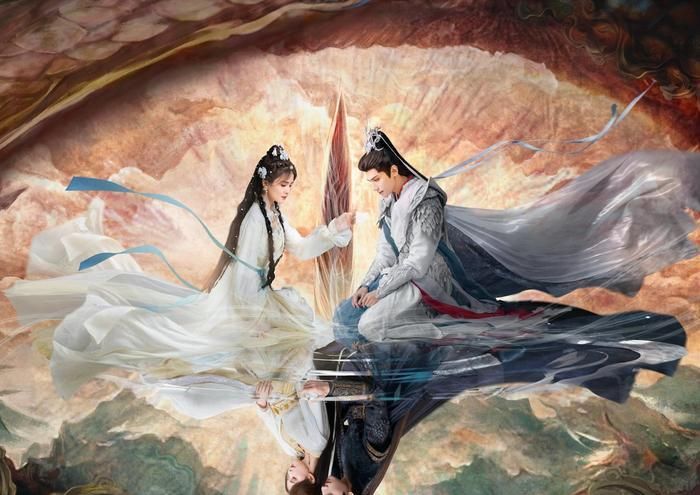 Trường Nguyệt Tẫn Minh nhanh chóng trở thành một trong những bộ phim tiên hiệp nổi bật của màn ảnh Hoa ngữ. Chuyển thể từ tiểu thuyết Hắc nguyệt quang cầm chắc kịch bản BE của Đằng La Chi Vi, phim kể về mối duyên kéo dài qua ba kiếp giữa Lê Tô Tô và Đạm Đài Tẫn. Để ngăn Ma thần hủy diệt tam giới, Lê Tô Tô quay về quá khứ 500 năm, nhập vào thân xác Diệp Tịch Vụ nhằm thay đổi số phận của Đạm Đài Tẫn khi hắn vẫn là một phàm nhân. Trên hành trình ấy, cả hai trải qua nhiều hiểu lầm, chia ly và hy sinh, trong khi tình yêu ngày càng sâu đậm nhưng luôn bị thử thách bởi trách nhiệm và số mệnh, tạo nên câu chuyện ngược luyến để lại nhiều cảm xúc cho khán giả.
