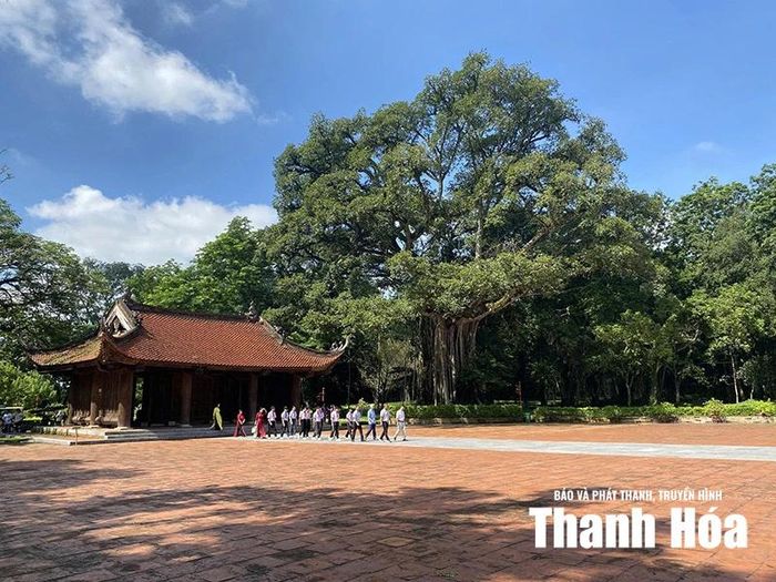 Thượng tướng quân Doãn Nỗ là một trong những khai quốc công thần góp phần làm nên thắng lợi của khởi nghĩa Lam Sơn (ảnh chụp tại Khu di tích lịch sử Lam Kinh trên đất Lam Sơn - nơi phát tích cuộc khởi nghĩa).