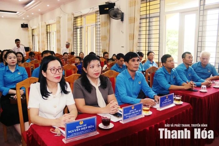 Các đại biểu dự hội nghị.