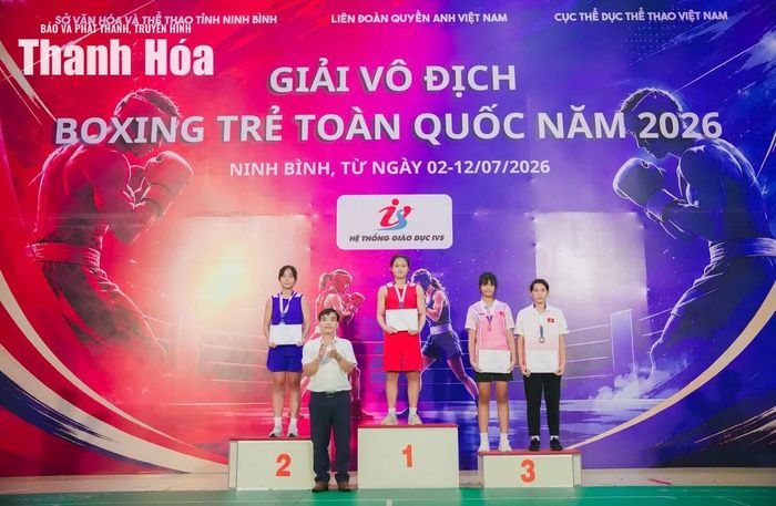 VĐV Nguyễn Thị Trúc Linh giành HCV hạng cân 57kg nữ, lứa tuổi 13-14.