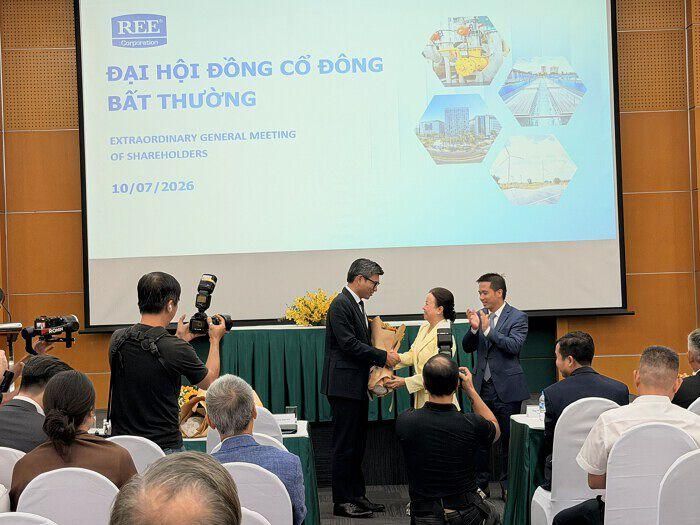 Bà Nguyễn Thị Mai Thanh chính thức rời vị trí Chủ tịch HĐQT sau hơn 40 năm gắn bó. (Ảnh: L.G).