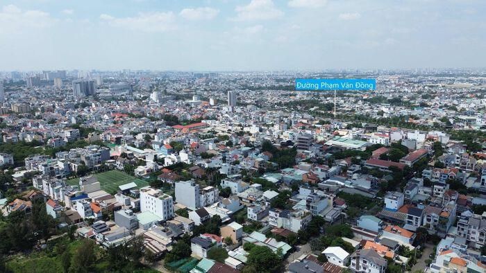Về Bluemarq Group, tập đoàn có tiền thân là CTCP Tập đoàn Đất Xanh, chính thức đổi tên như hiện nay từ tháng 5 vừa qua. Một số đơn vị khác của tập đoàn cũng được đổi tên theo thương hiệu “Bluemarq” như CTCP Đầu tư Kinh doanh Bất động sản Hà An, đổi tên thành CTCP Bluemarq Development; CTCP Đầu tư Đất Xanh Commercial đổi thành CTCP Bluemarq Asset Management...