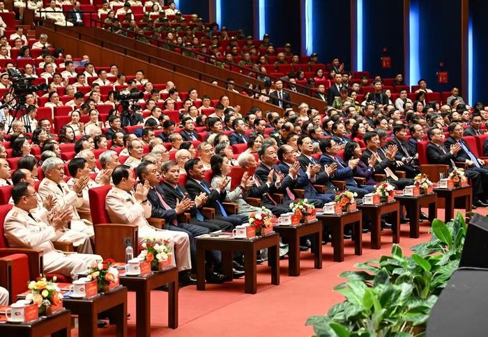 Tổng Bí thư, Chủ tịch nước Tô Lâm và các đồng chí lãnh đạo, nguyên lãnh đạo Đảng, Nhà nước dự buổi lễ. Ảnh: Nhân Dân