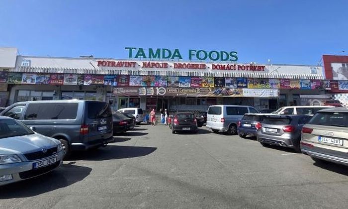 Khu thương mại Tamda Foods lớn nhất tại chợ Sapa.