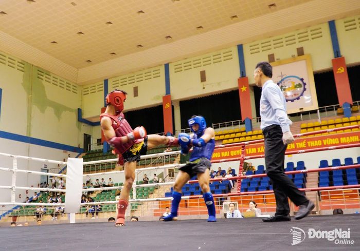 Các võ sĩ cống hiến những màn so tài hấp dẫn tại Giải vô địch Muay trẻ quốc gia năm 2026. Ảnh: Thủy Tiên