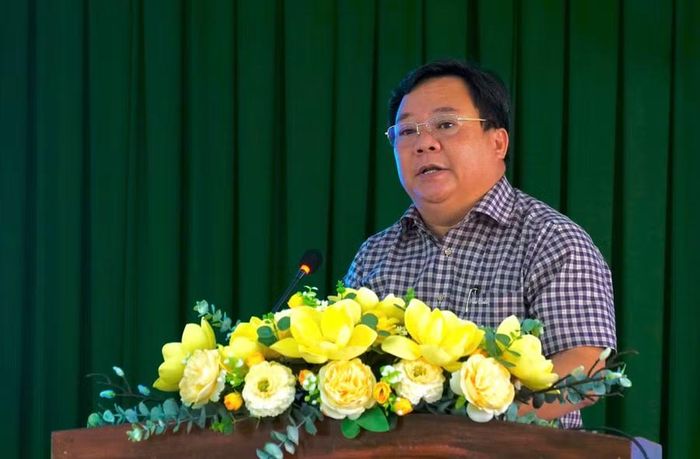  Phó Giám đốc Sở GD&amp;ĐT tỉnh Gia Lai Đặng Văn Phụng phát biểu tại hội thảo. Ảnh: D.L 