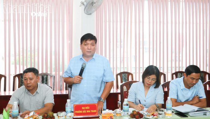 Đại diện phường Bắc Nha Trang phát biểu ý kiến.