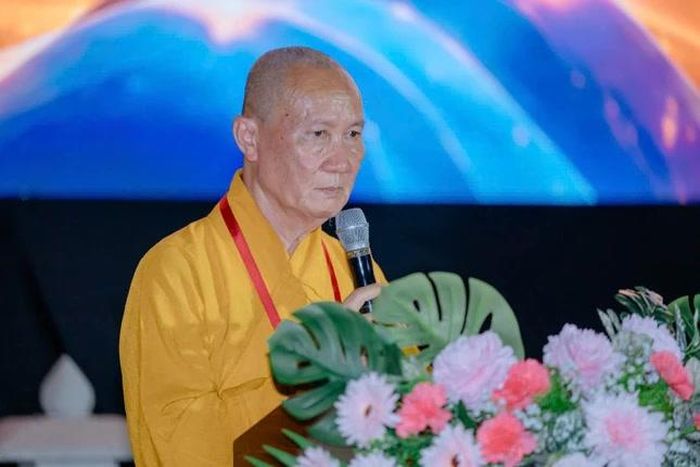 Thượng tọa Thích Phước Nghiêm phát biểu khai mạc