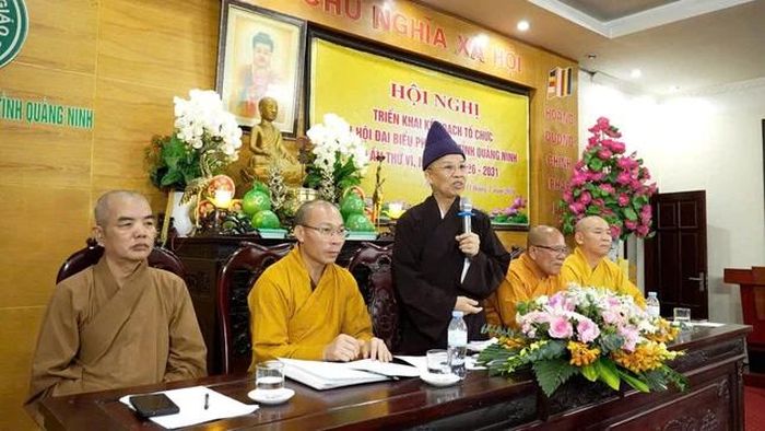 Hòa thượng Thích Thanh Quyết phát biểu chỉ đạo