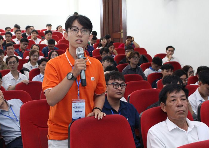 Nhiều ý kiến của các chuyên gia, nhà khoa học được trình bày tại hội thảo.