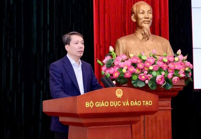 Tân Thứ trưởng Bộ Giáo dục và Đào tạo Phạm Quang Hưng. Ảnh: Bộ Giáo dục và Đào tạo.