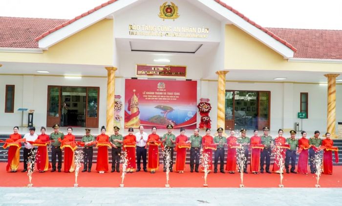 Khánh thành nâng cấp Di tích quốc gia Hòn Đá Bạc, Cà Mau (Hoạt động nằm trong chuỗi sự kiện kỷ niệm 80 năm Ngày truyền thống lực lượng An ninh nhân dân và 42 năm chiến thắng Kế hoạch phản gián CM12).