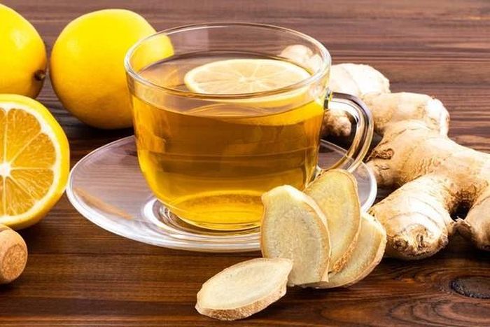 Trà gừng thuộc nhóm trà thảo mộc không chứa caffeine nên ít ảnh hưởng đến giấc ngủ. Ảnh minh họa